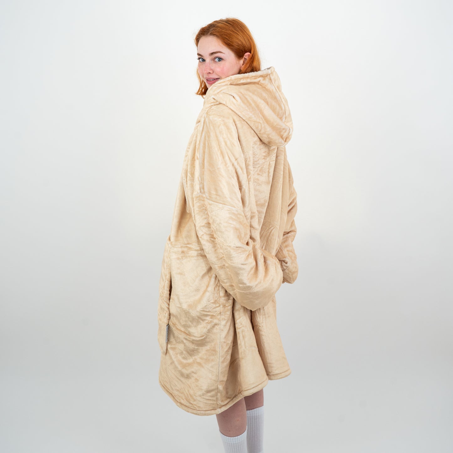 Sand Hoodie - Hugna